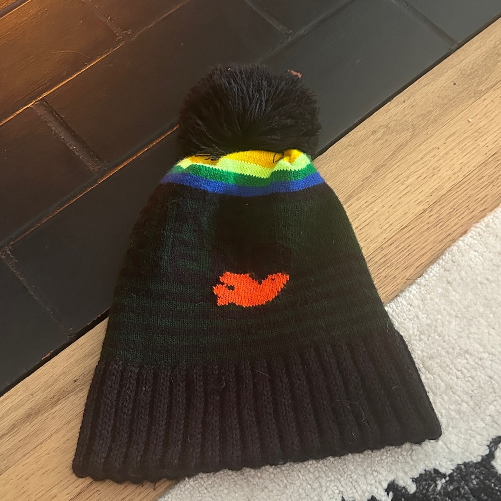 Freecity LIFE NATURE LOVE Pom Beanie